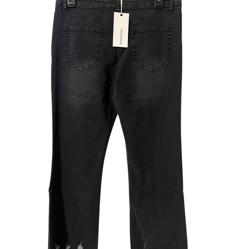 Anniewear Stylish Black Frayed Hem Cropped Jeans - Picture 3 of 4
